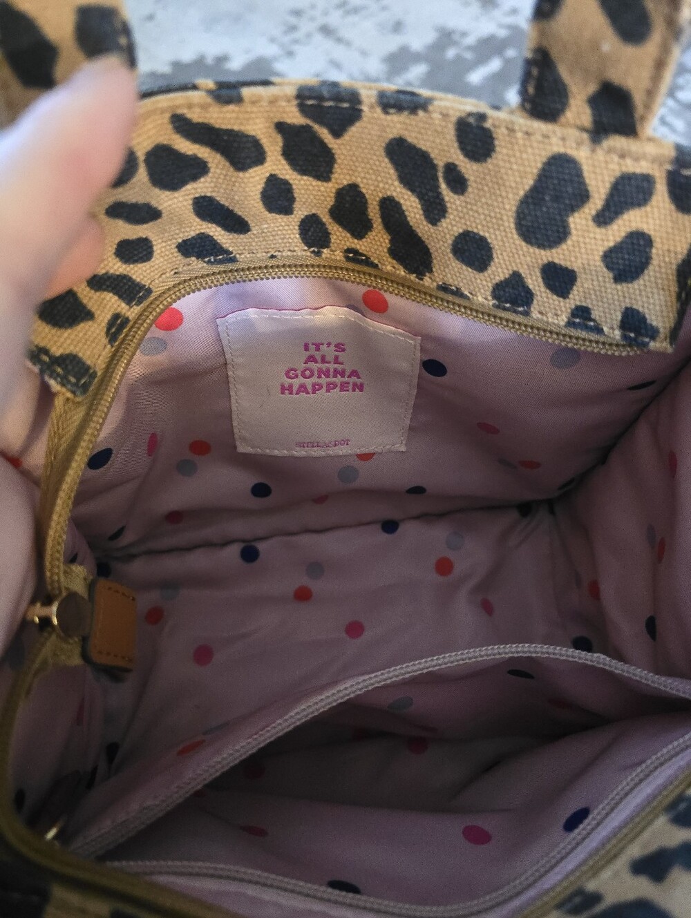 STELLA & DOT Game Changer Leopard Tote - Picture 4 of 7